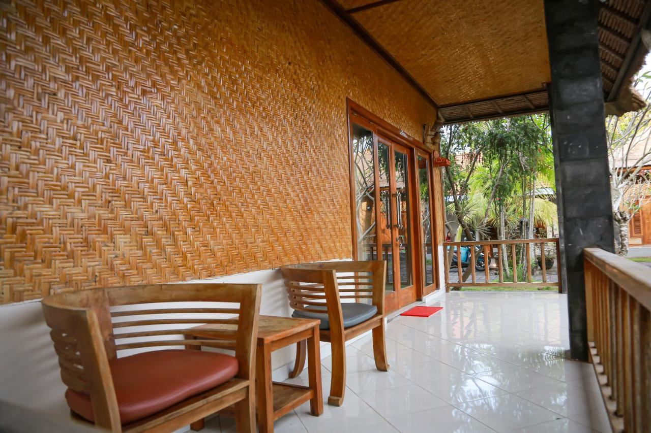 Orange Balangan Bungalow Jimbaran  Exterior photo